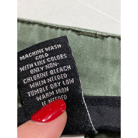 Lane Bryant Mid Rise Skinny Utility Pants Size 20 Zip Ankle Raw Hem Olive Green - Picture 8 of 10